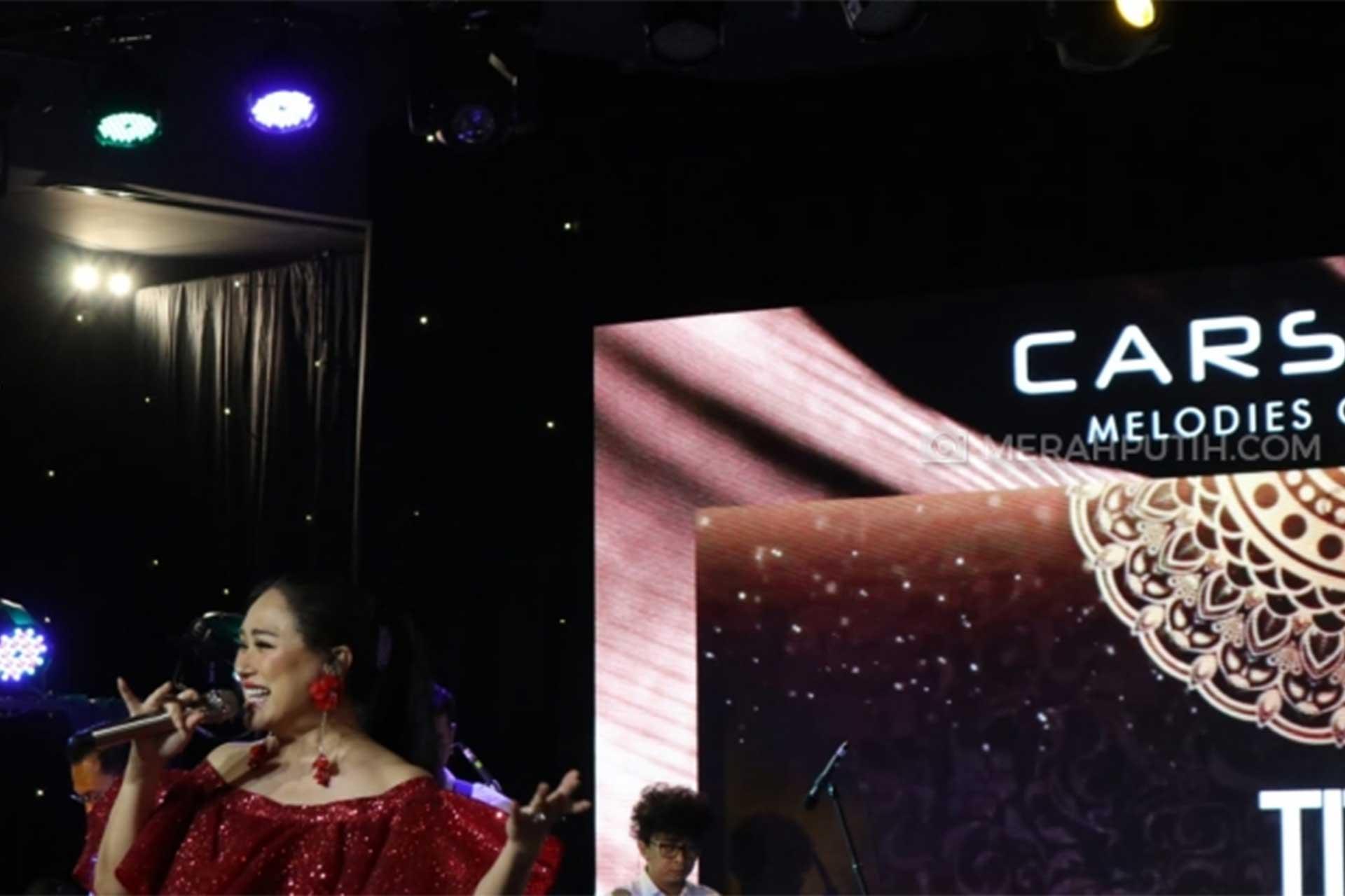 Titi DJ Bawakan Lagu Terbaru Secara Perdana di Carstensz Mall
