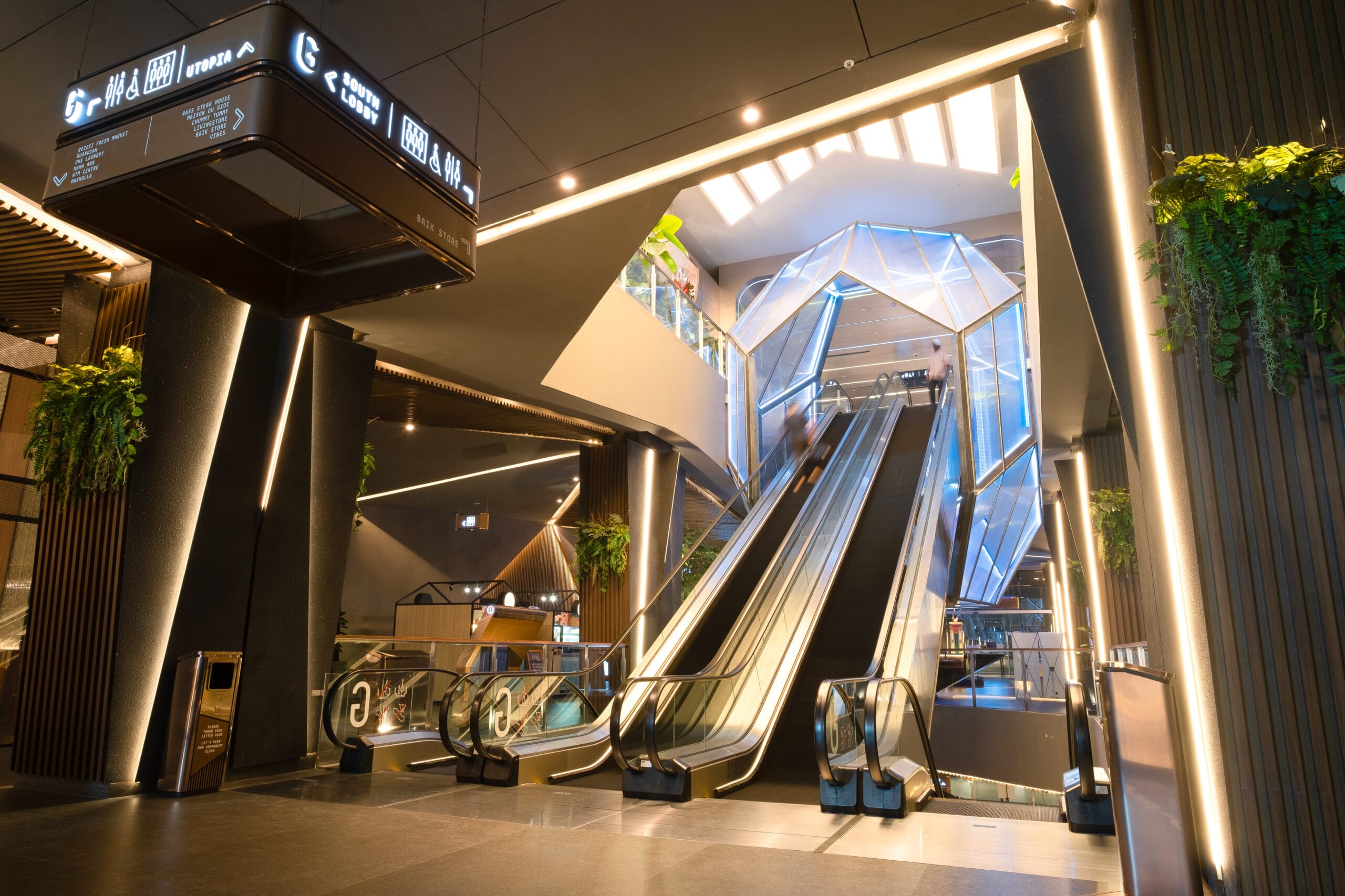 01 Copy of Interior Mall