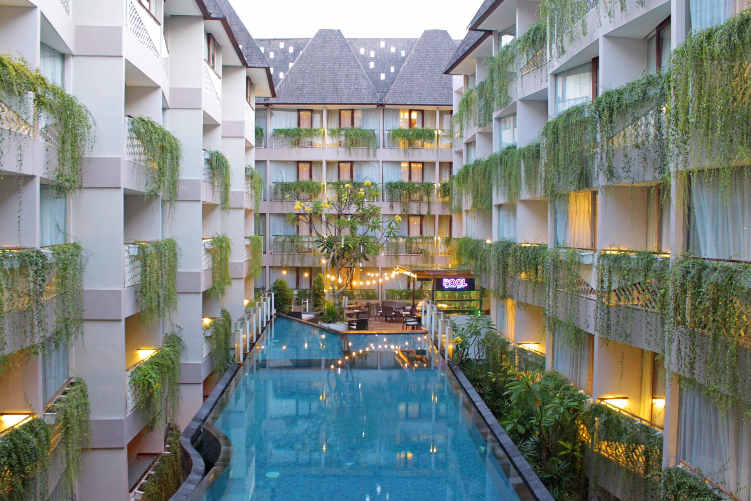 06 Copy of Swiming Pool